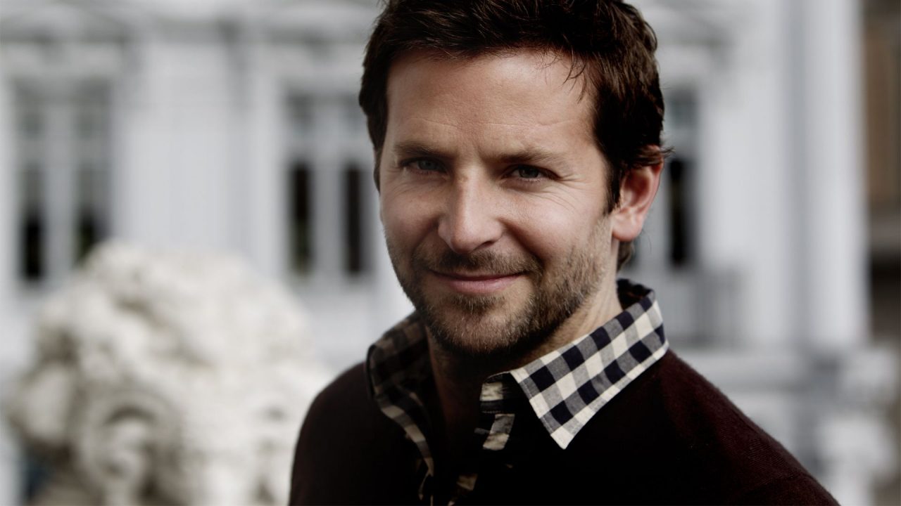 Bradley Cooper Cute Smiling Wallpaper - 1080p Full HD Wallpaper