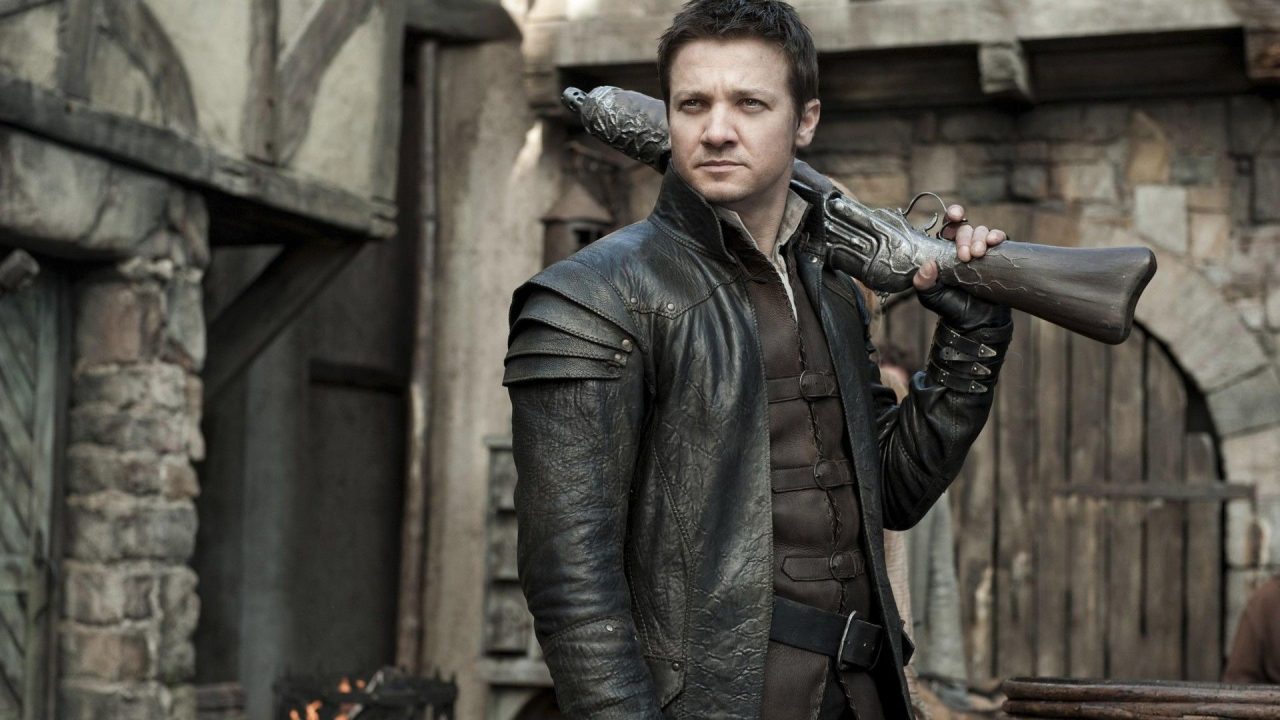 Jeremy Renner Handsome With Rifle High Definition Wallpaper - 1080p Full HD Wallpaper