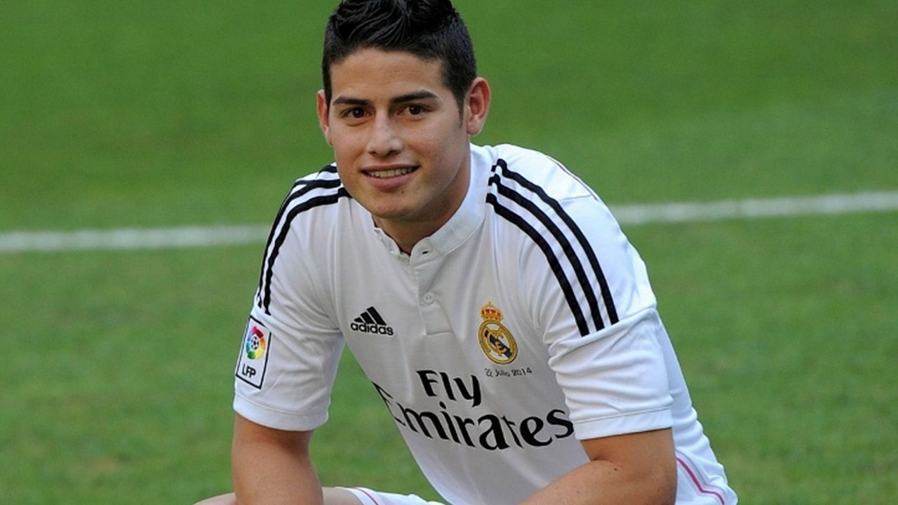 James Rodriguez With Smile Photos - 1080p Full HD Wallpaper