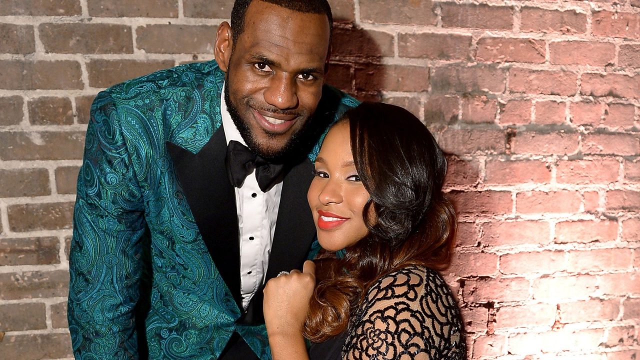 Lebron James With His Wife Pics - 1080p Full HD Wallpaper
