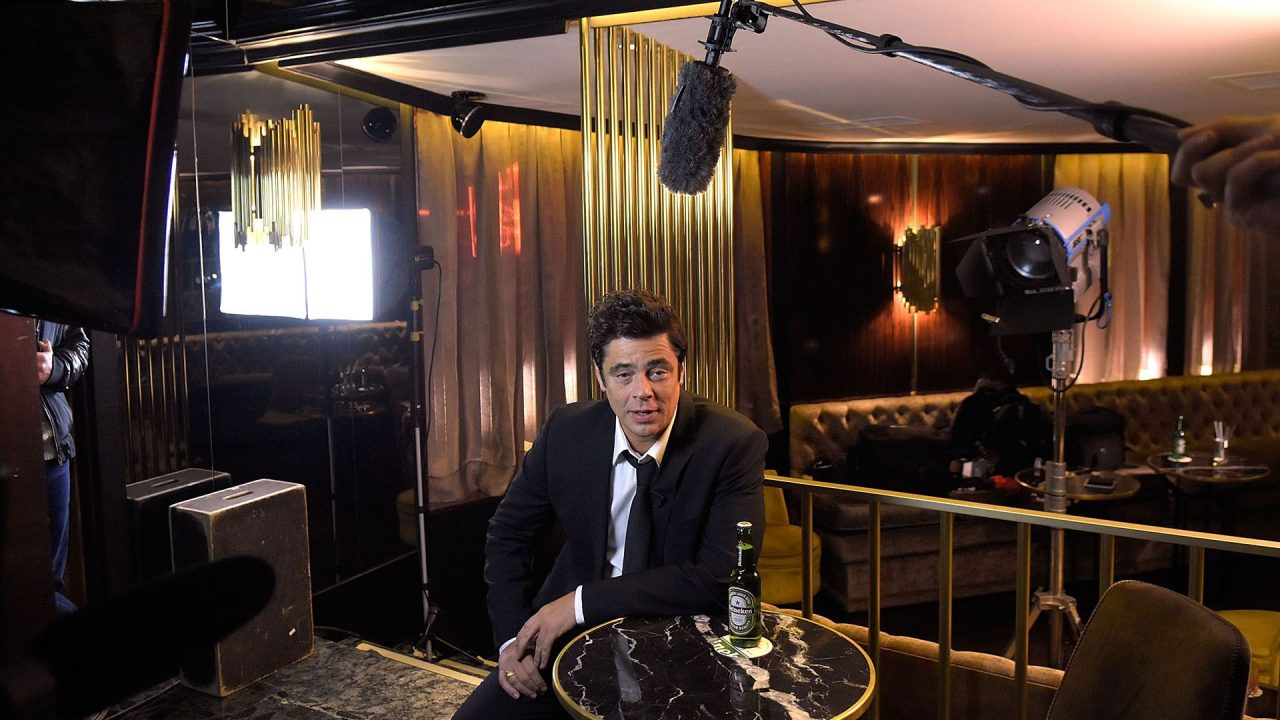 Benicio Del Toro Rare Pics - 1080p Full HD Wallpaper