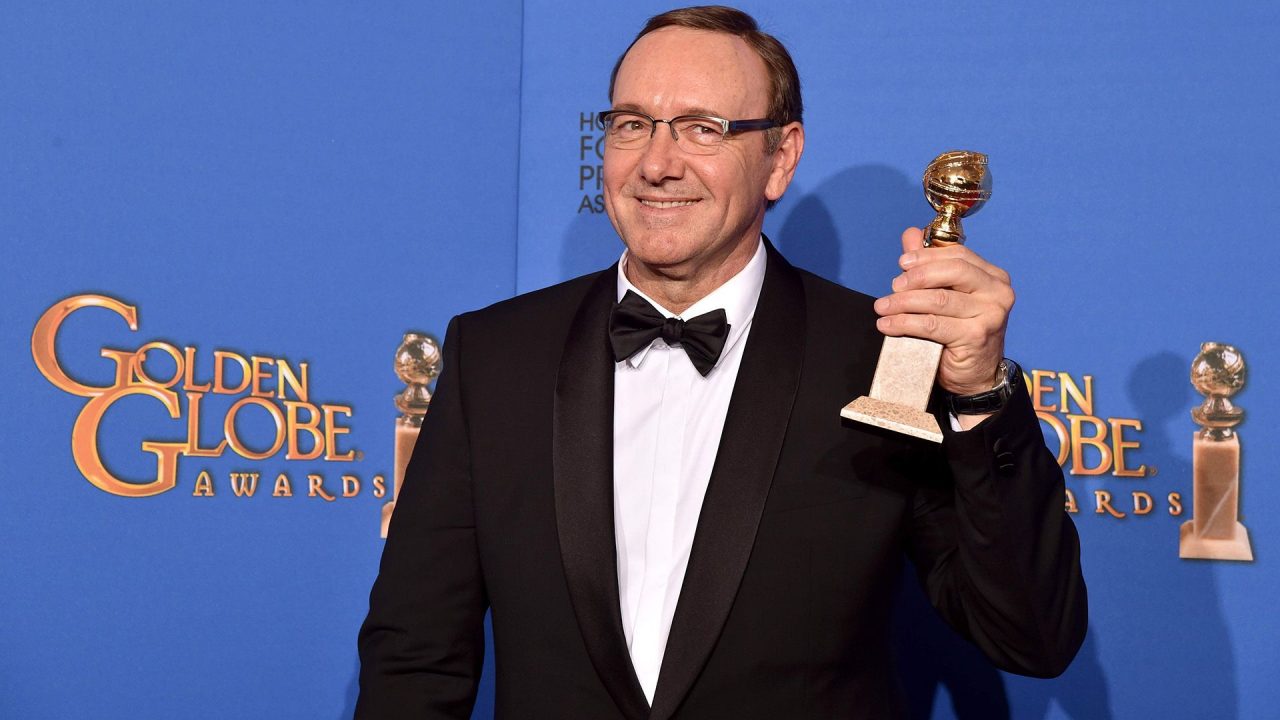 Kevin Spacey With Award Photoshoot - 1080p Full HD Wallpaper