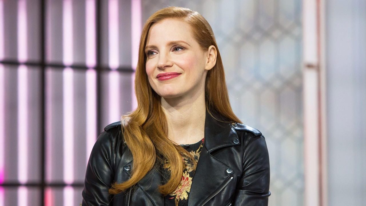 Beautiful Smile Pics Of Jessica Chastain - 1080p Full HD Wallpaper