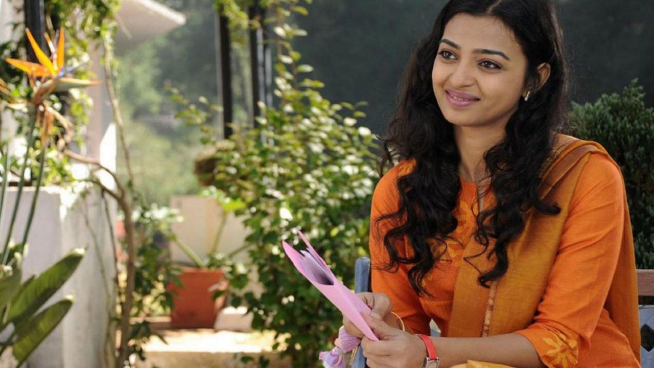 Cute Smile Pics Of Radhika Apte - 1080p Full HD Wallpaper
