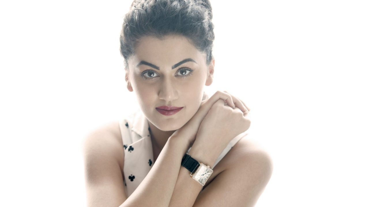 Dazzling Hot HD Wallpapers Of Taapsee Pannu - 1080p Full HD Wallpaper