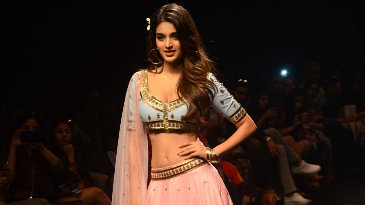 Fashion Show Images Of Nidhhi Agerwal - 1080p Full HD Wallpaper