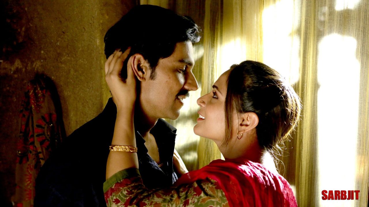 Romantic Stills Of Randeep Hooda - 1080p Full HD Wallpaper