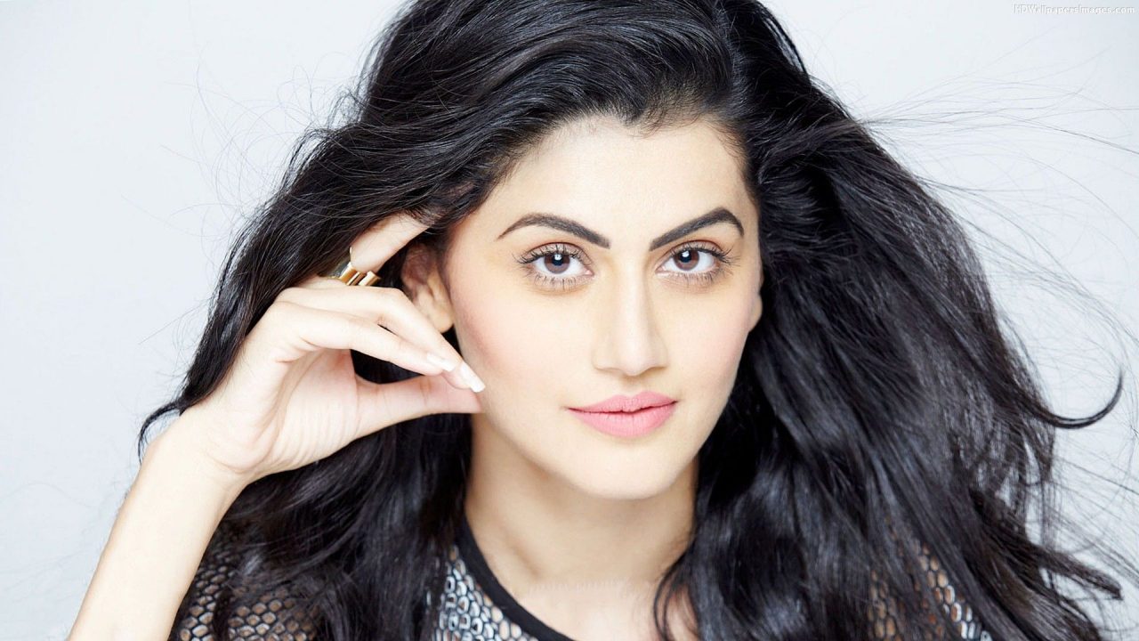 Taapsee Pannu Close Up Face Images - 1080p Full HD Wallpaper